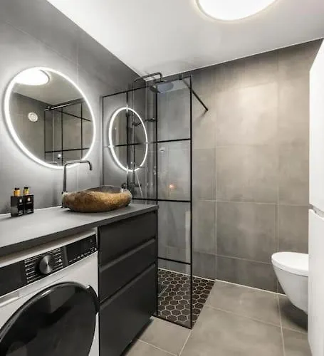 Demims Centre - Parking * Lillestrøm