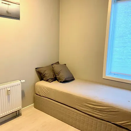 Demims Centre - Parking